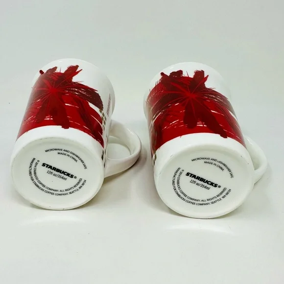 Starbucks Christmas Coffee Mugs Set Of 2 Red Gold Starburst Tall 12oz Holiday - Picture 2 of 8